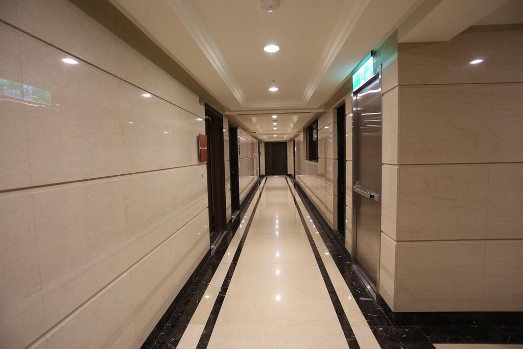 晶城青年旅館 4F Taipei Eksteriør billede